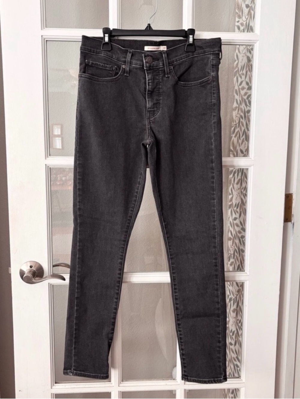 LEVI’S 311 Shaping Skinny Washed Black Jeans Sz 30